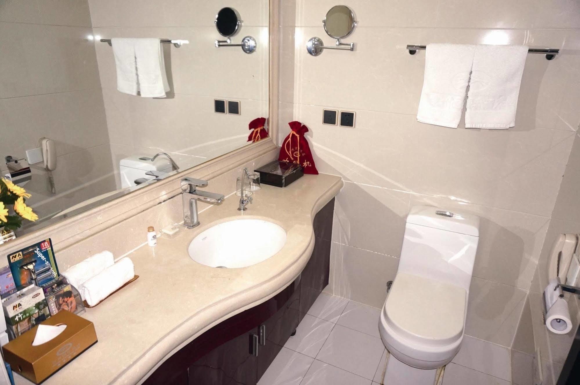 Jingzhou International Hotel Shijiazhuang Esterno foto