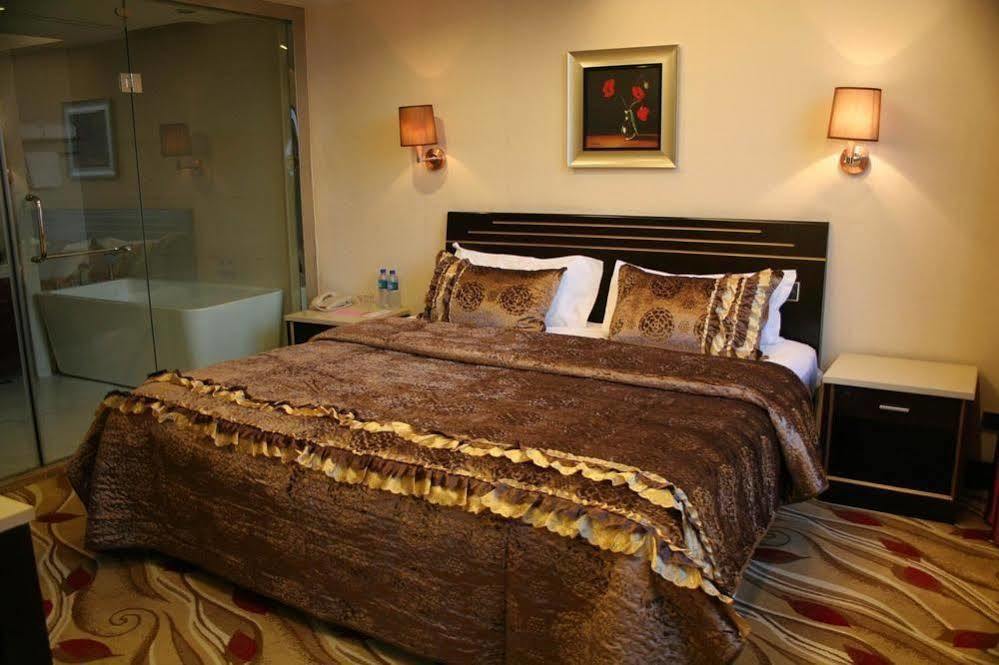 Jingzhou International Hotel Shijiazhuang Esterno foto